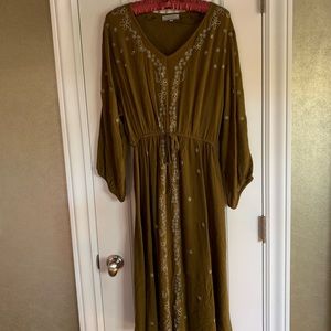 NWOT - never worn Bohemian style waist dress.